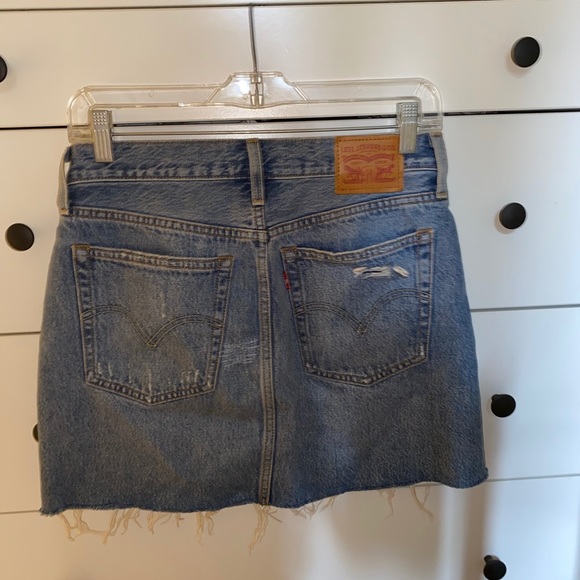 LEVI SKIRT - Picture 3 of 3